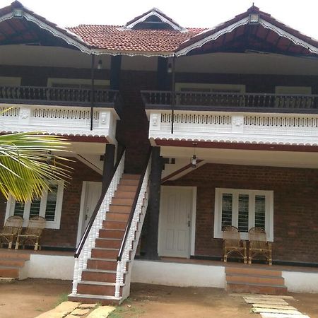 Mango Village Farm House Nelliyampathy ภายนอก รูปภาพ